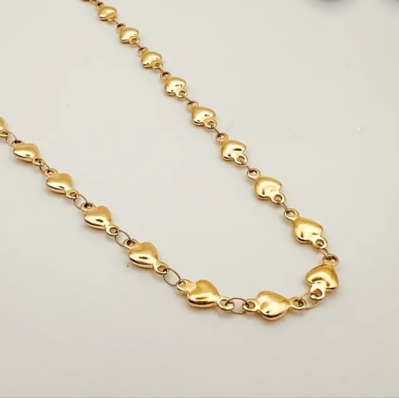 Heart Chain Gold Necklace, Dainty Heart Chain, Minimalist, Choker - Picture 2 of 7